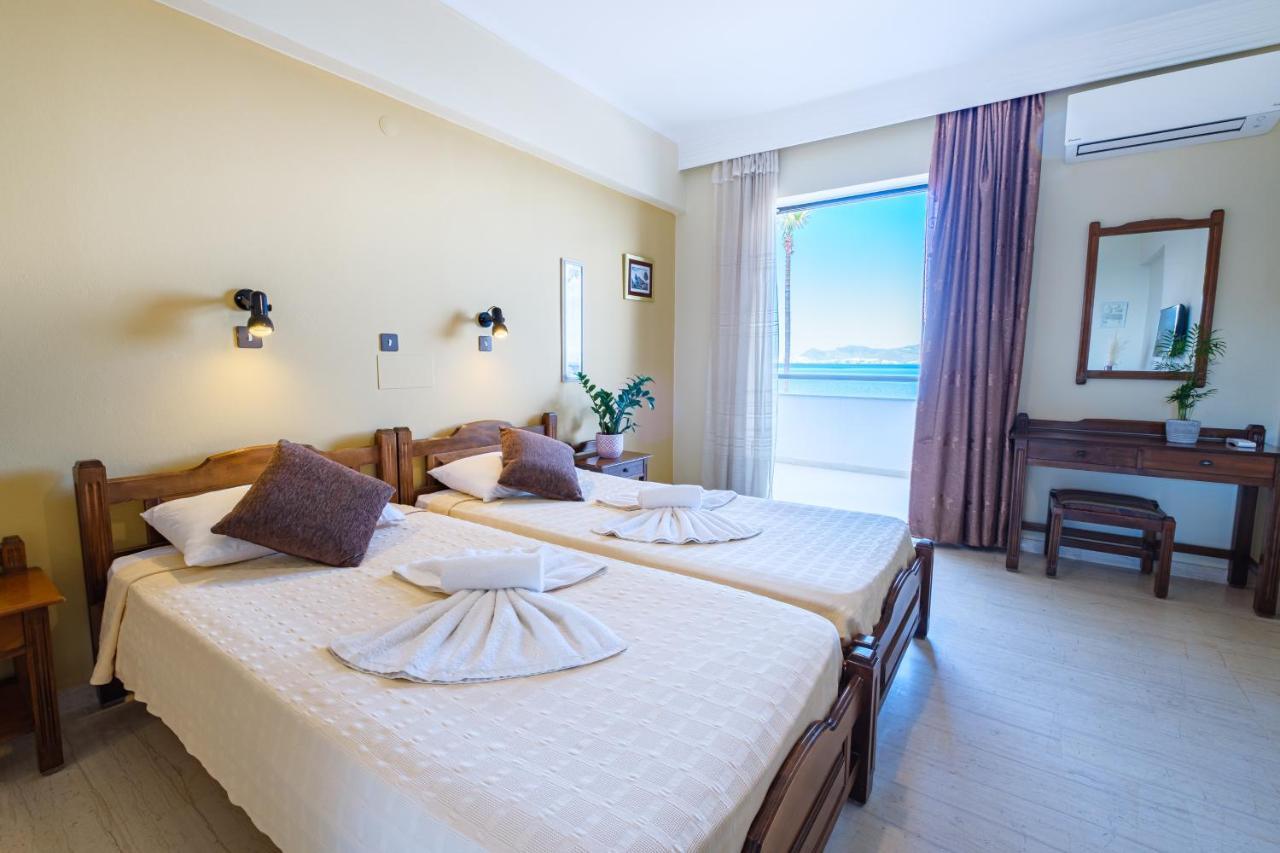 Seaside Apartments Ampavris Esterno foto